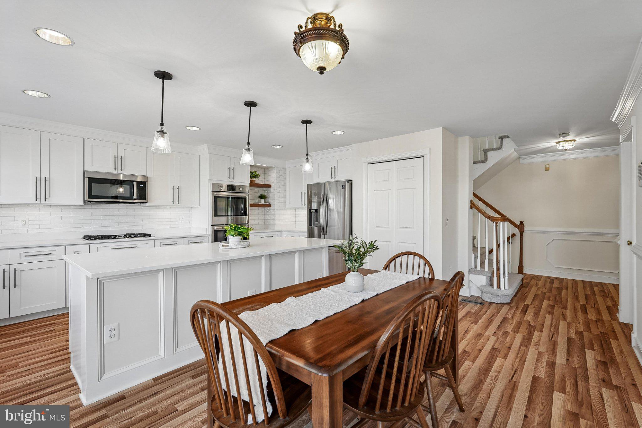 CLIFTON FARM - Residential