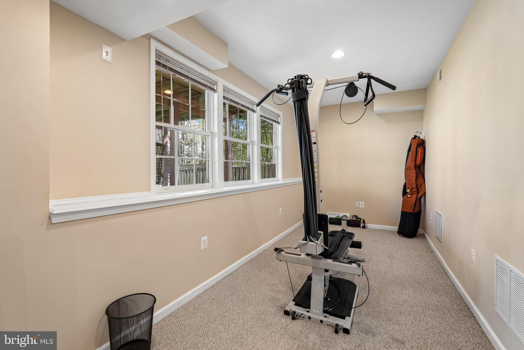 CLIFTON FARM - Residential