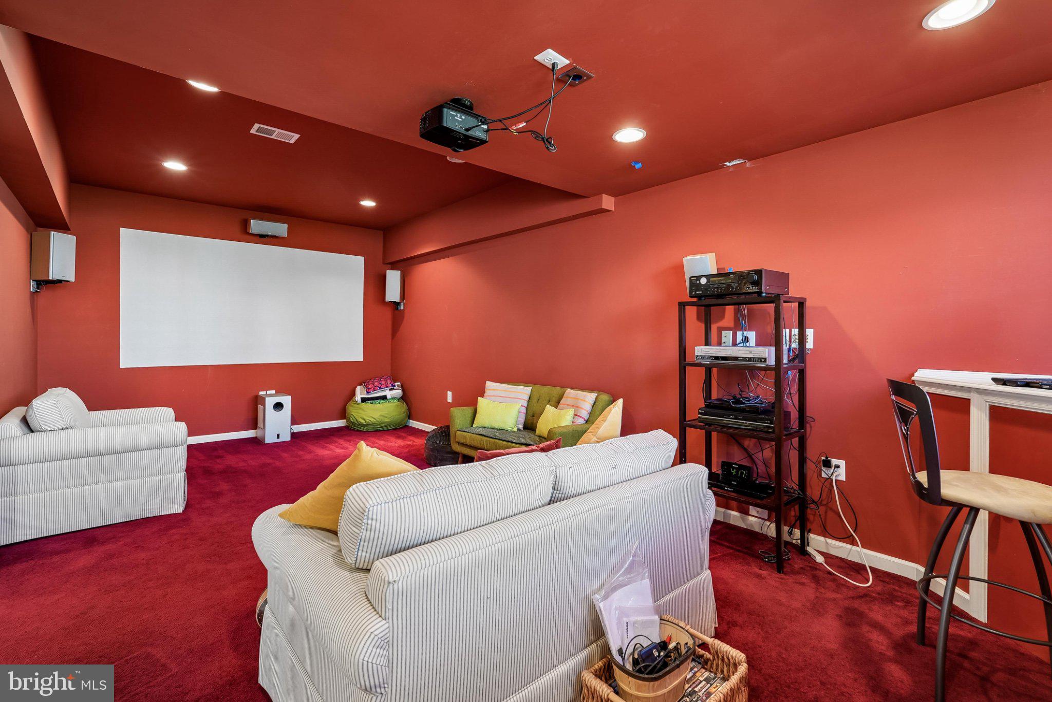 CLIFTON FARM - Residential