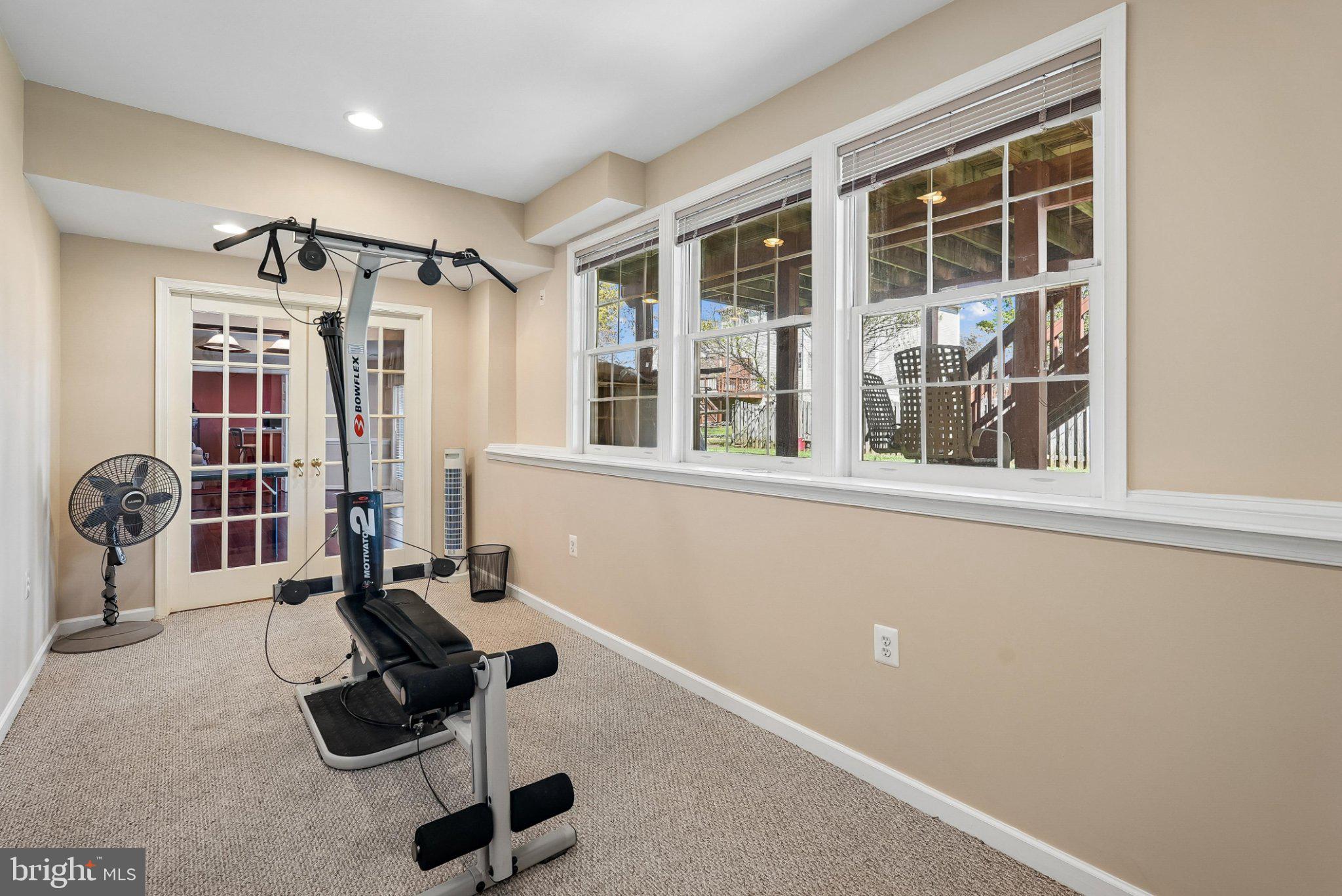 CLIFTON FARM - Residential