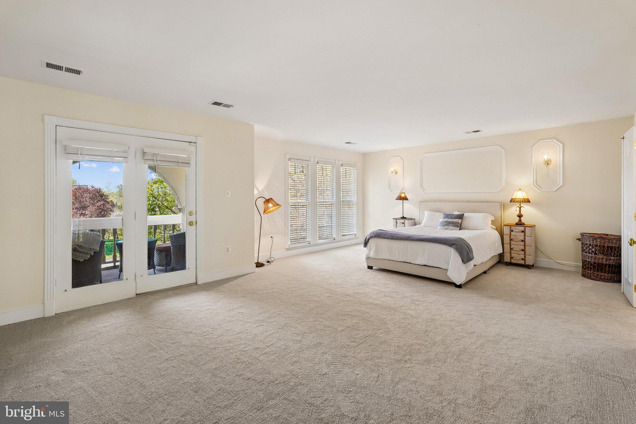 CLIFTON FARM - Residential