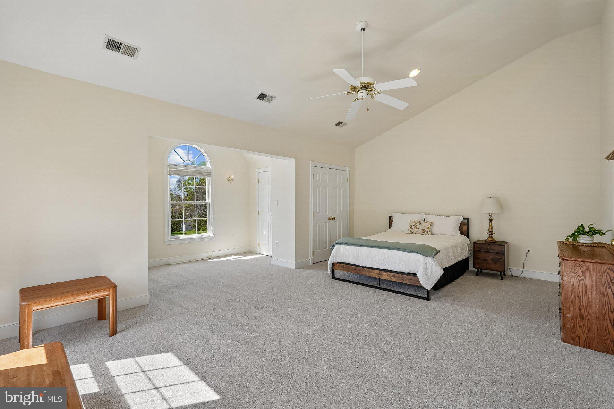 CLIFTON FARM - Residential