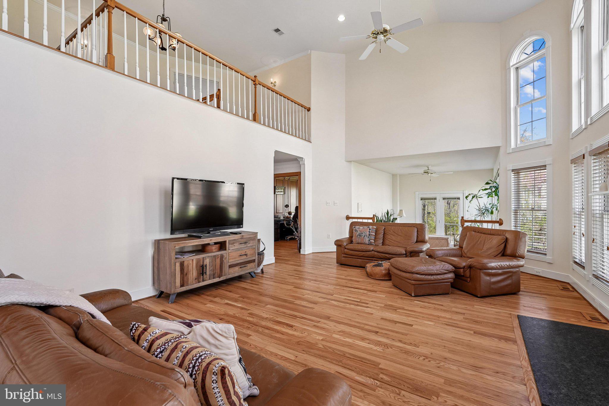 CLIFTON FARM - Residential