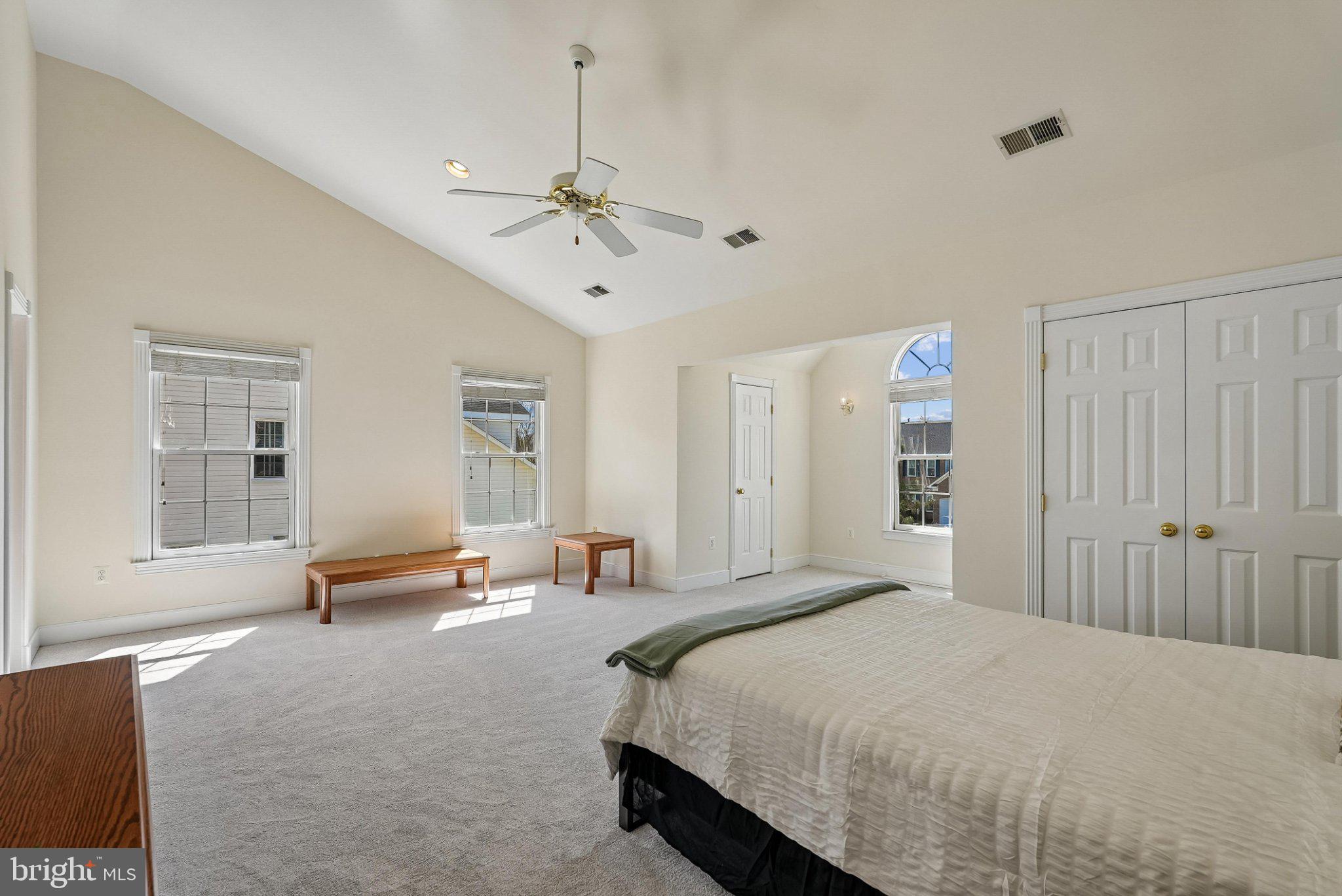 CLIFTON FARM - Residential