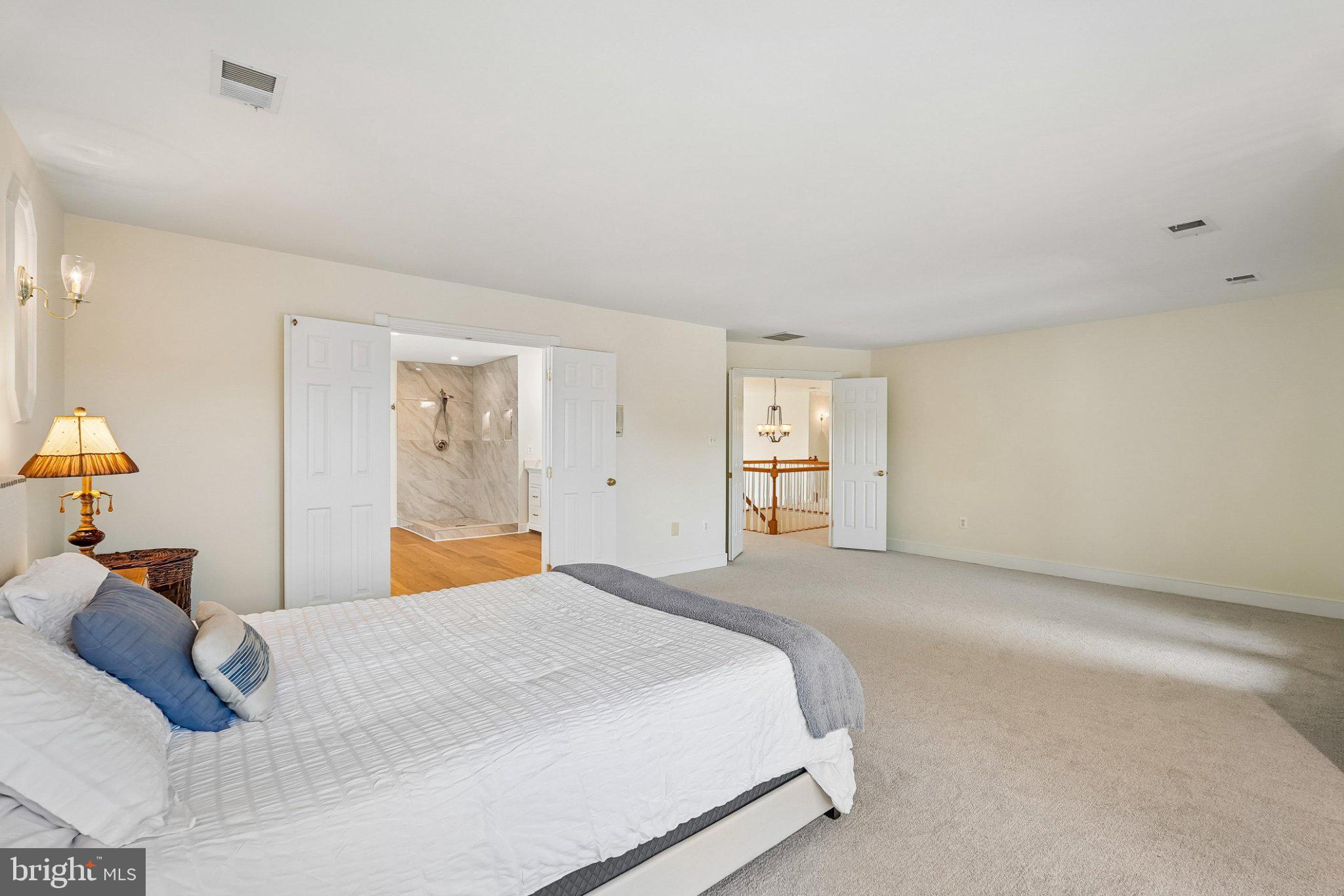 CLIFTON FARM - Residential