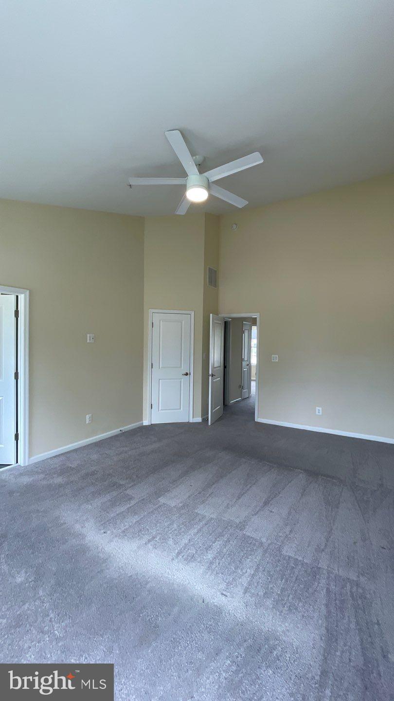 COLUMBIA RUN TOWNHOMES - Residential Lease