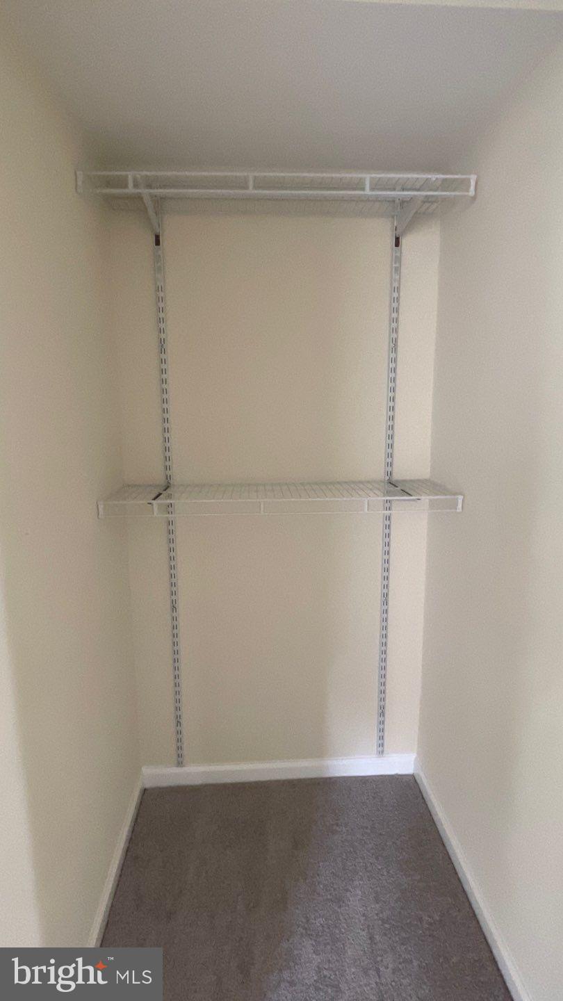 COLUMBIA RUN TOWNHOMES - Residential Lease