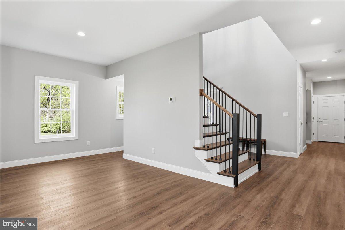 WOODBRIAR ESTATES - Residential