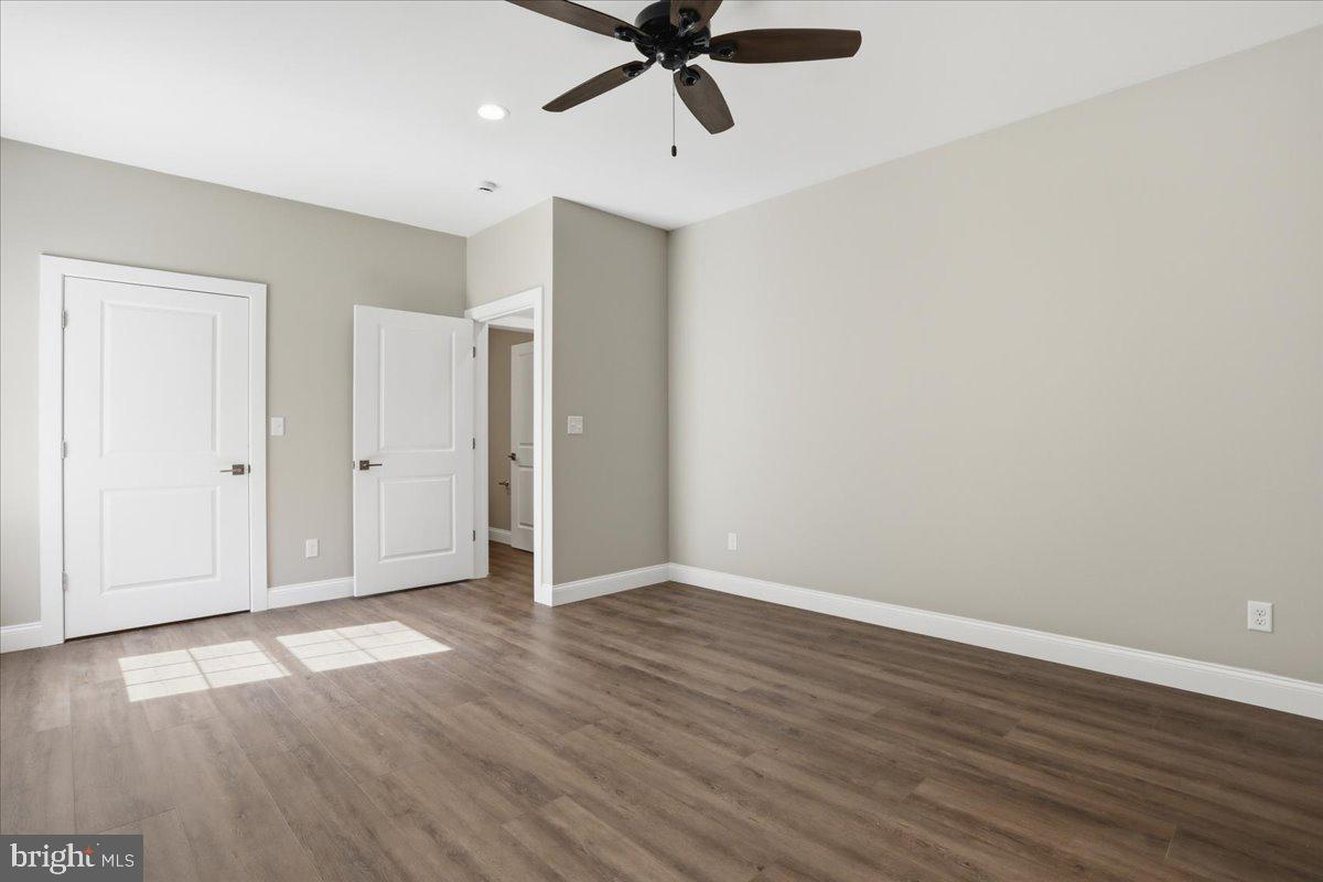 WOODBRIAR ESTATES - Residential