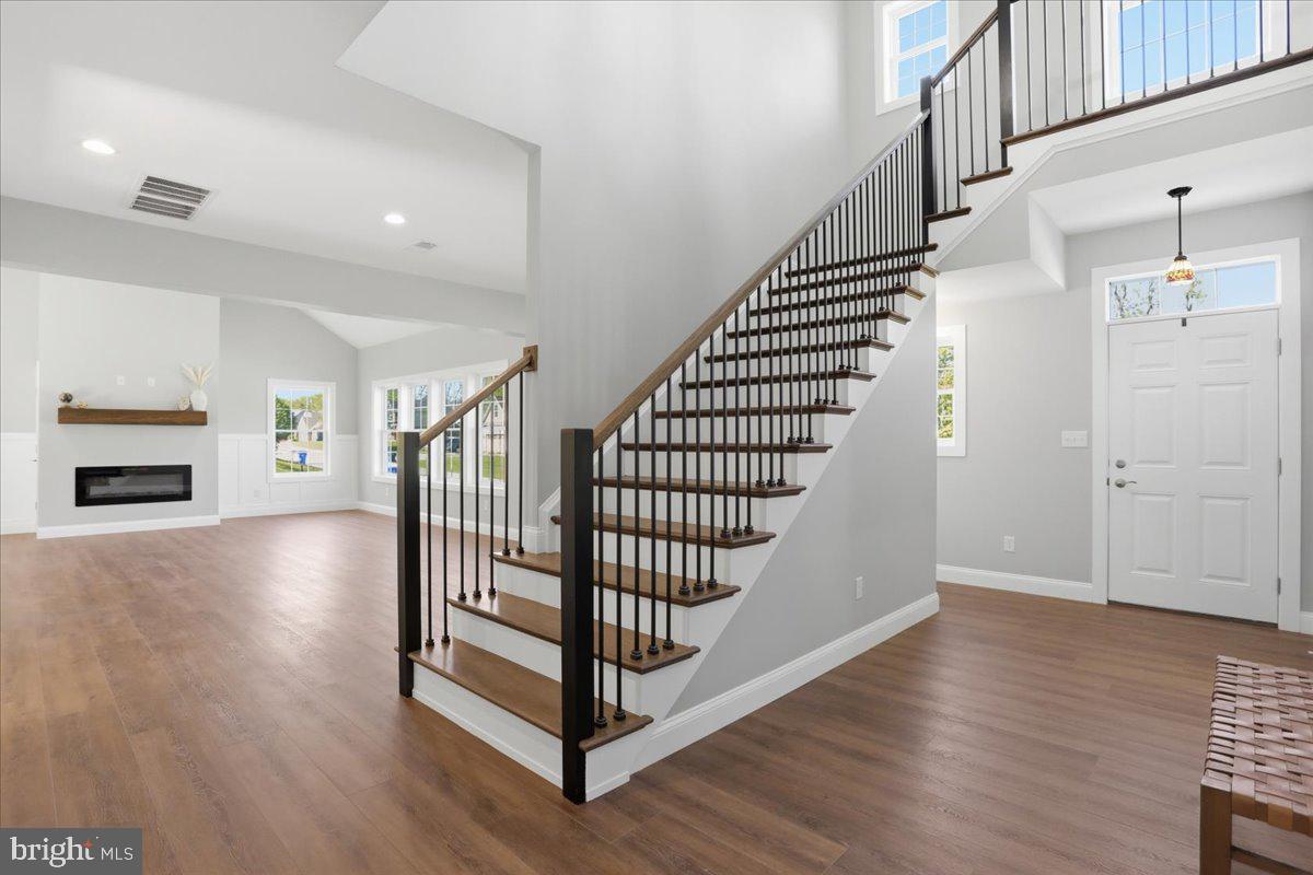 WOODBRIAR ESTATES - Residential
