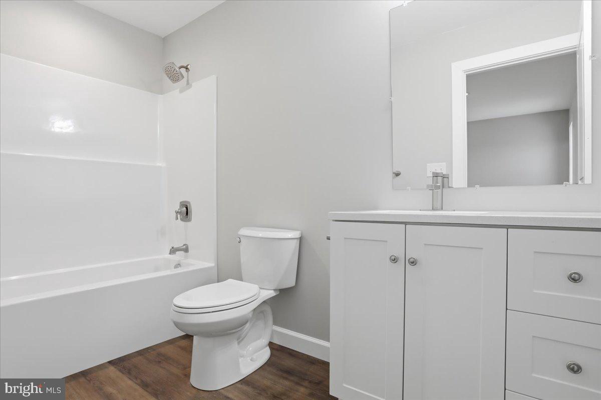 WOODBRIAR ESTATES - Residential