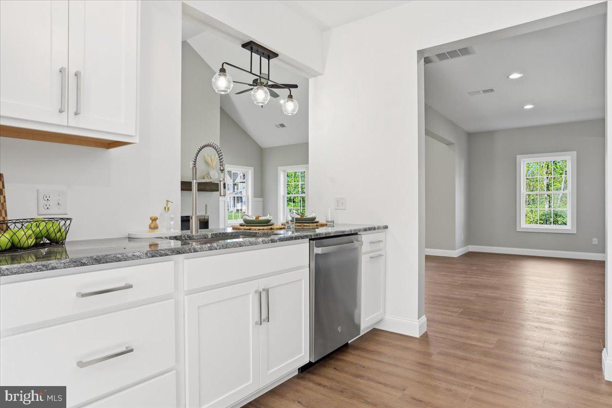 WOODBRIAR ESTATES - Residential