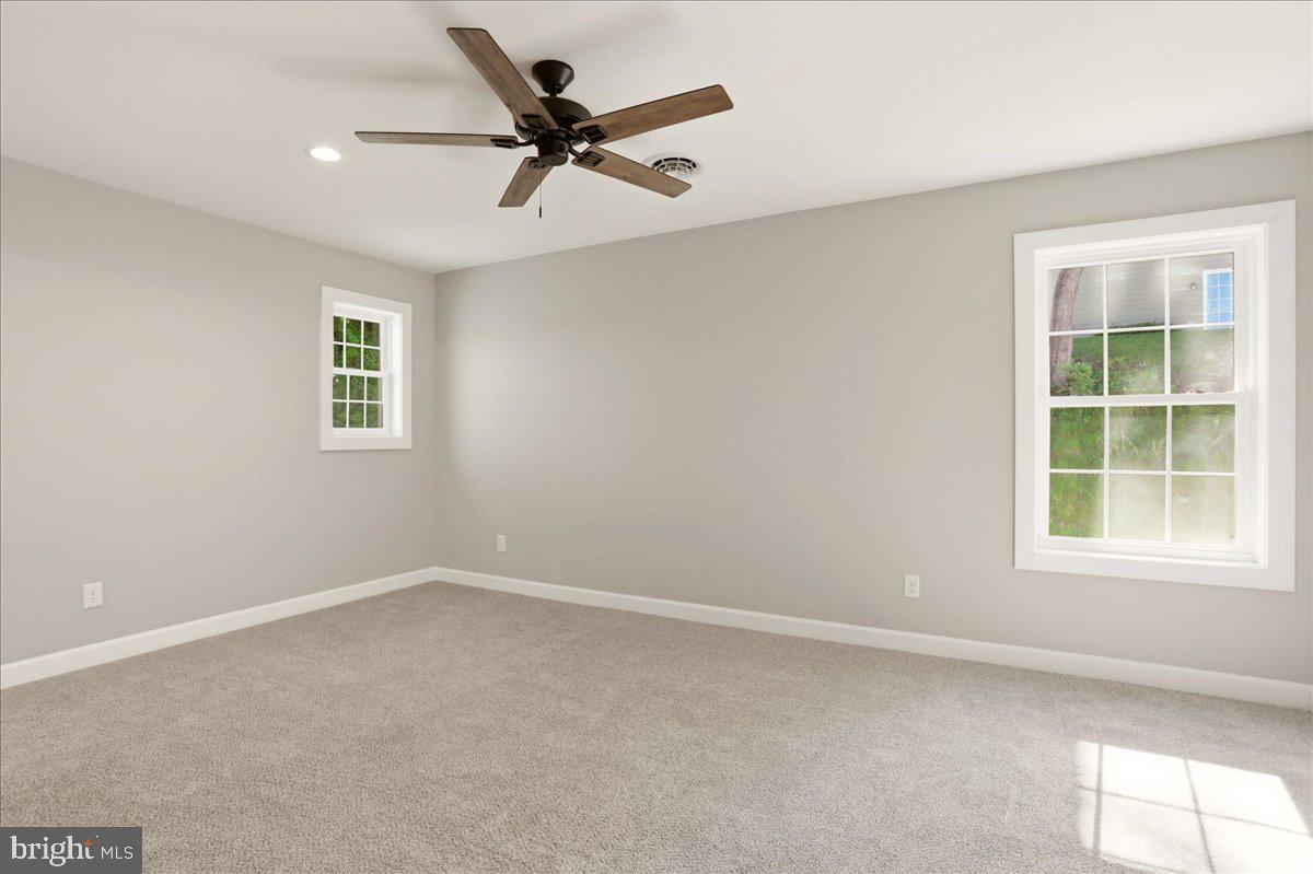 WOODBRIAR ESTATES - Residential