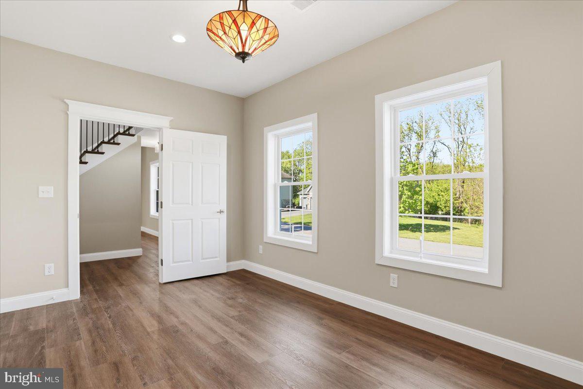 WOODBRIAR ESTATES - Residential