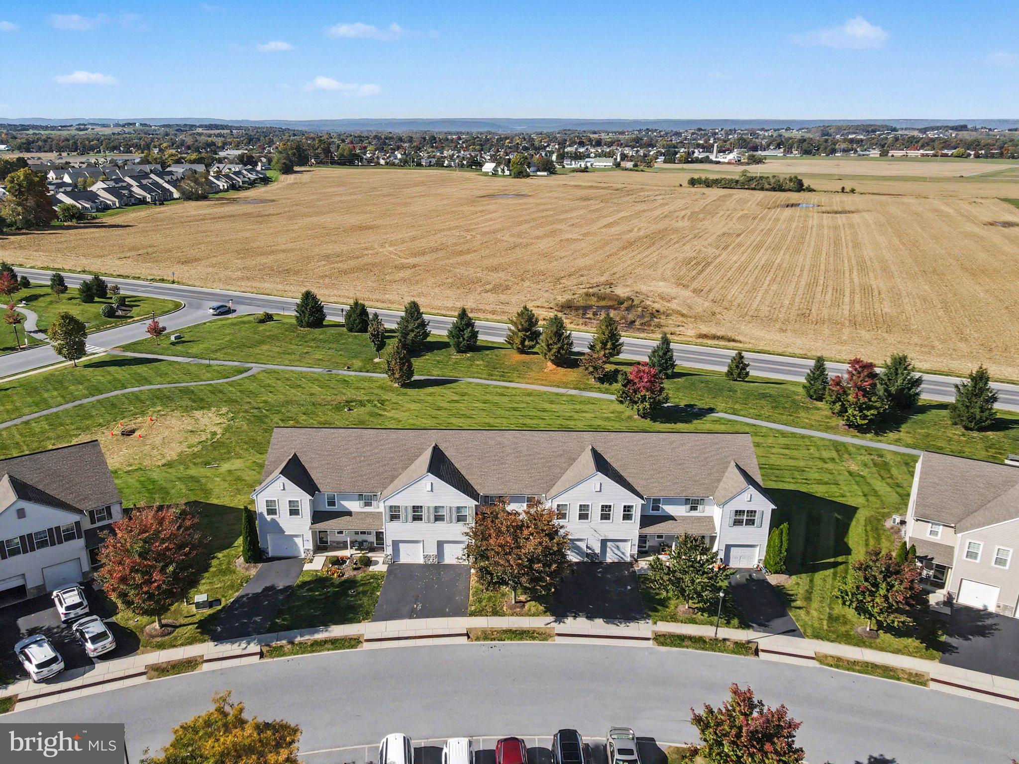 168 N VILLAGE CIRCLE