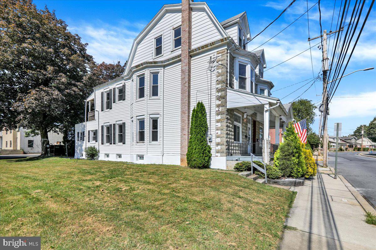 147 N WHITEOAK STREET
