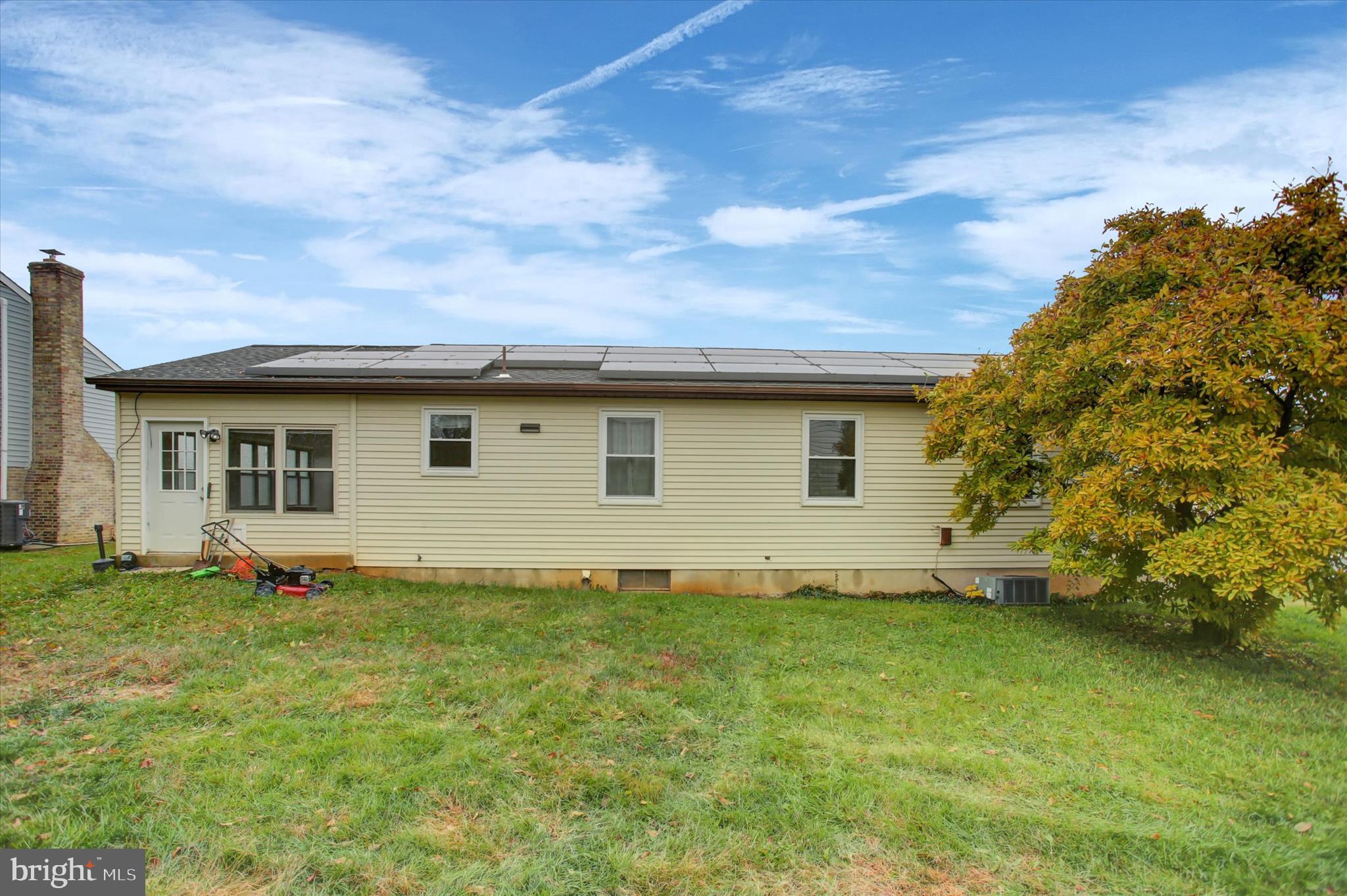 COLONIAL PARK - Residential