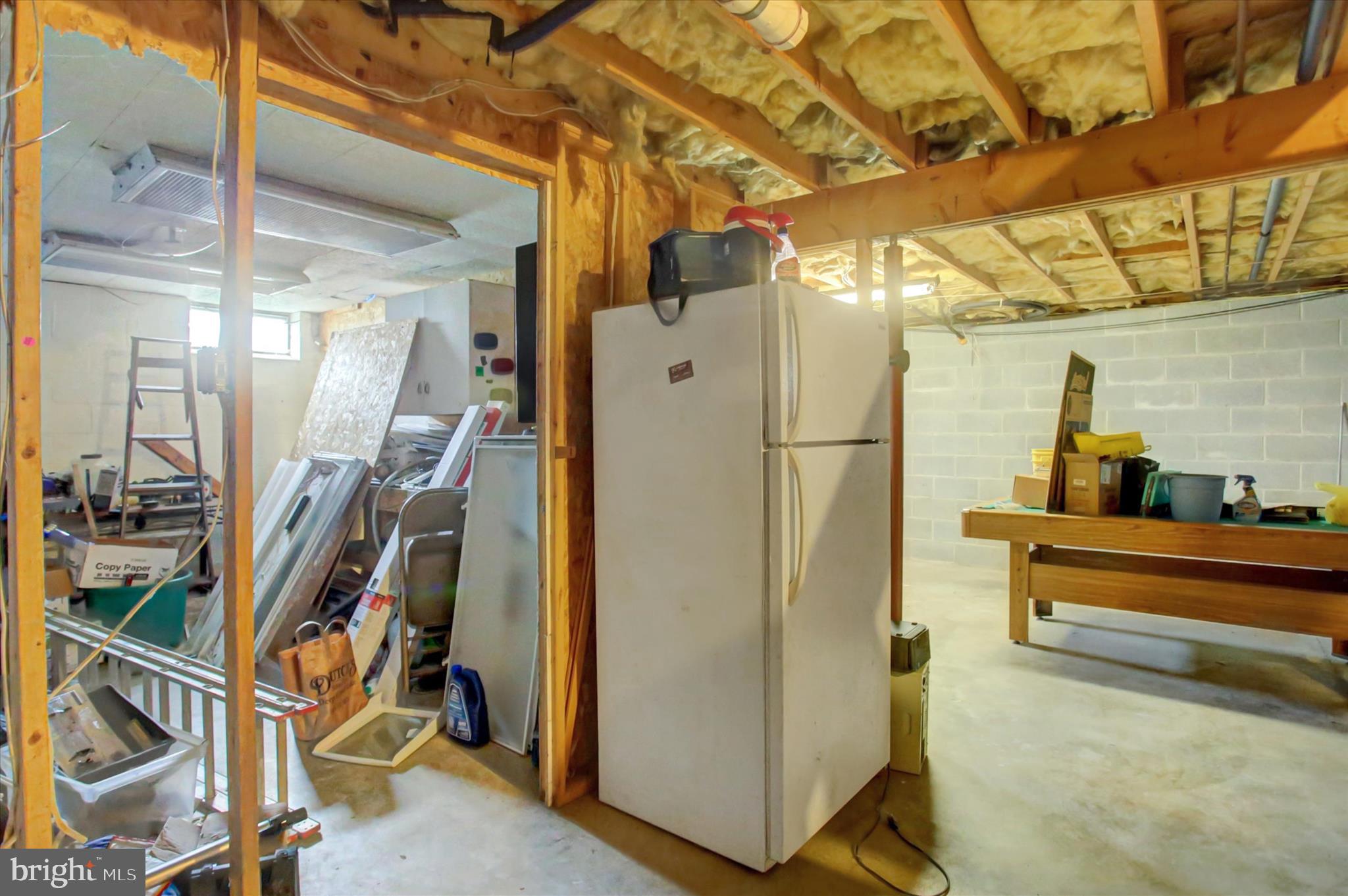 COLONIAL PARK - Residential