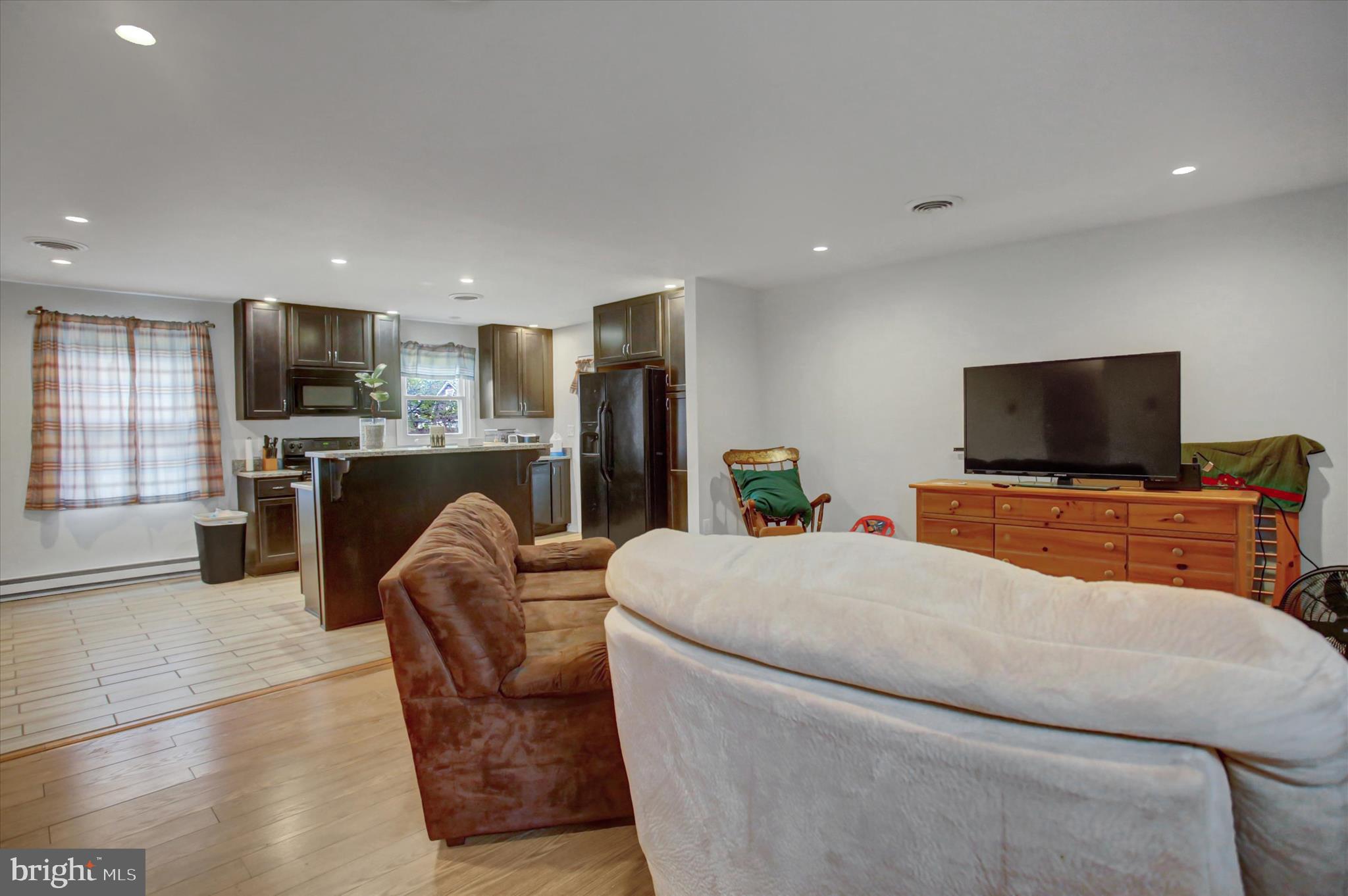 COLONIAL PARK - Residential