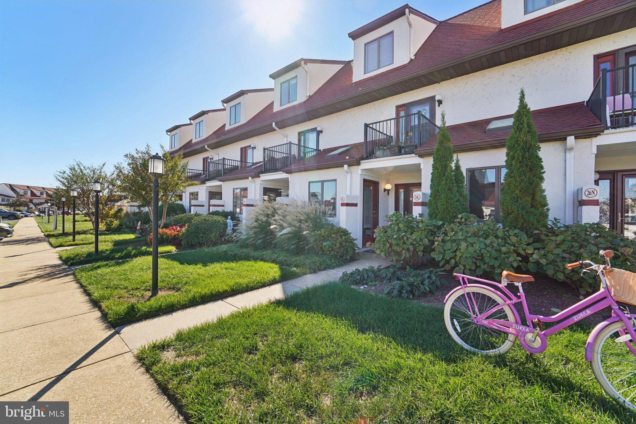 26 QUEEN ANNE WAY L