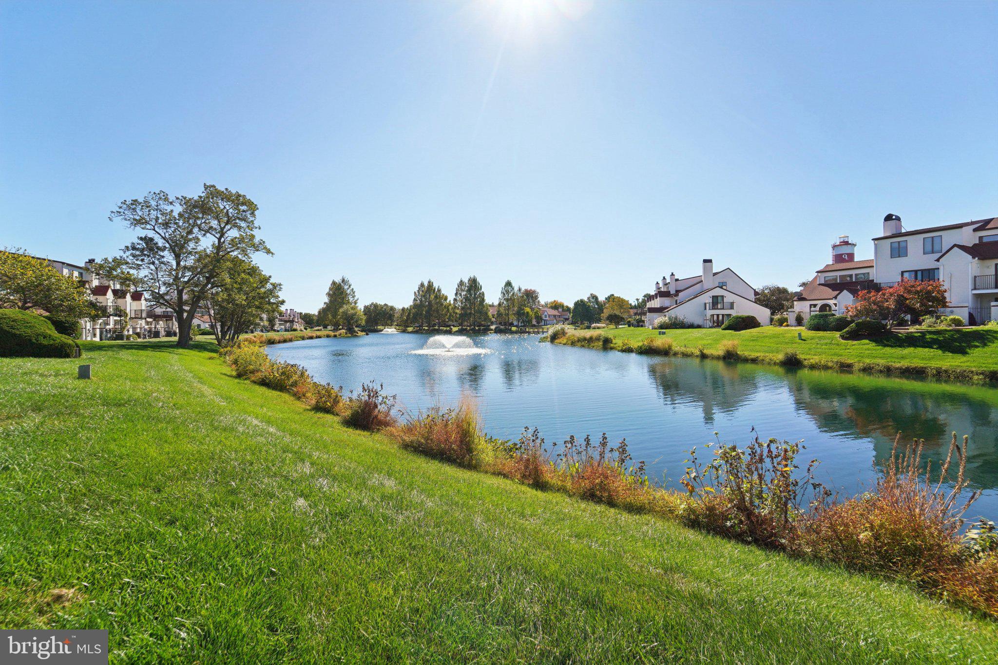 QUEENS LANDING - Residential