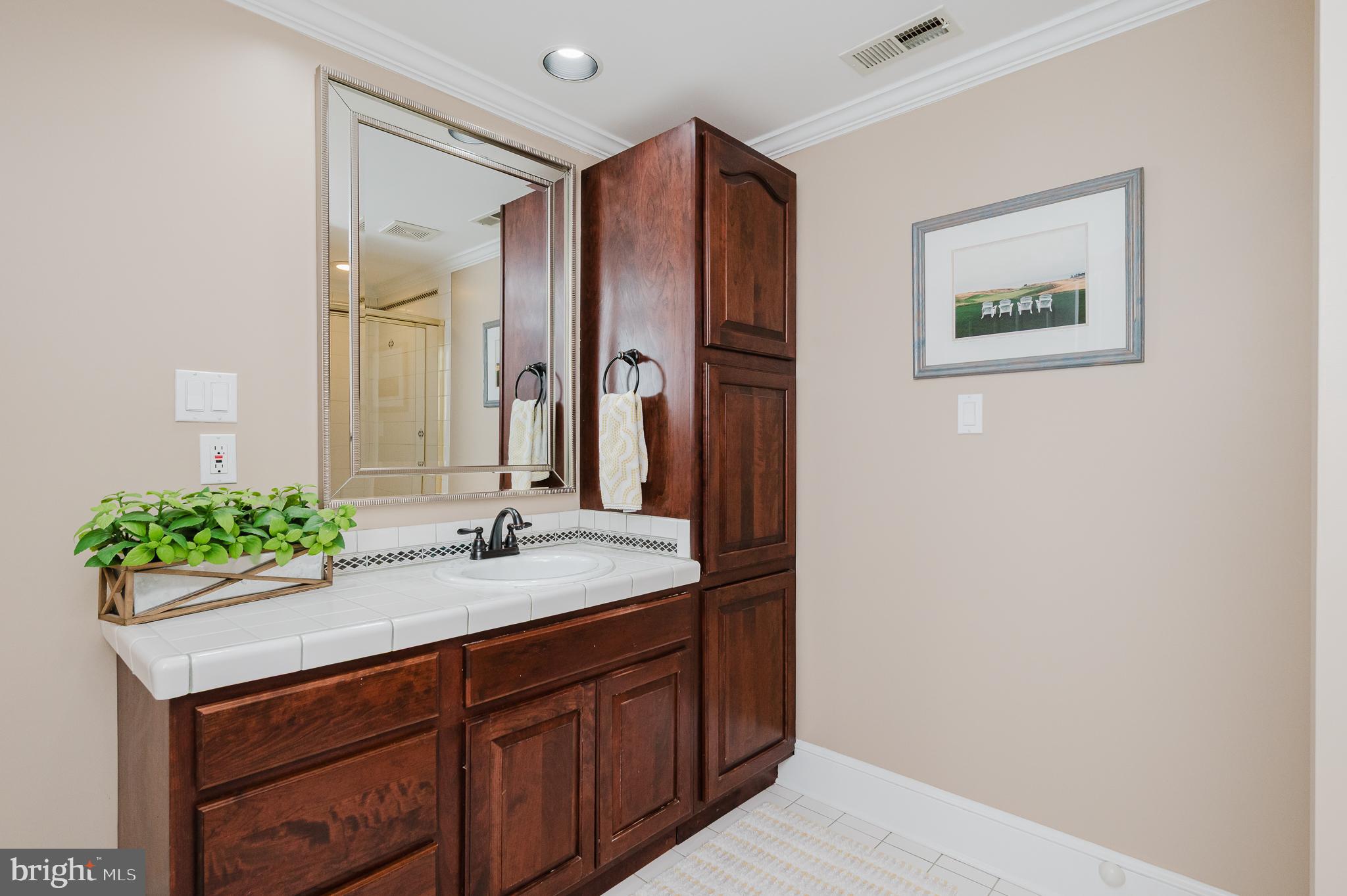 GLENANGUS - Residential