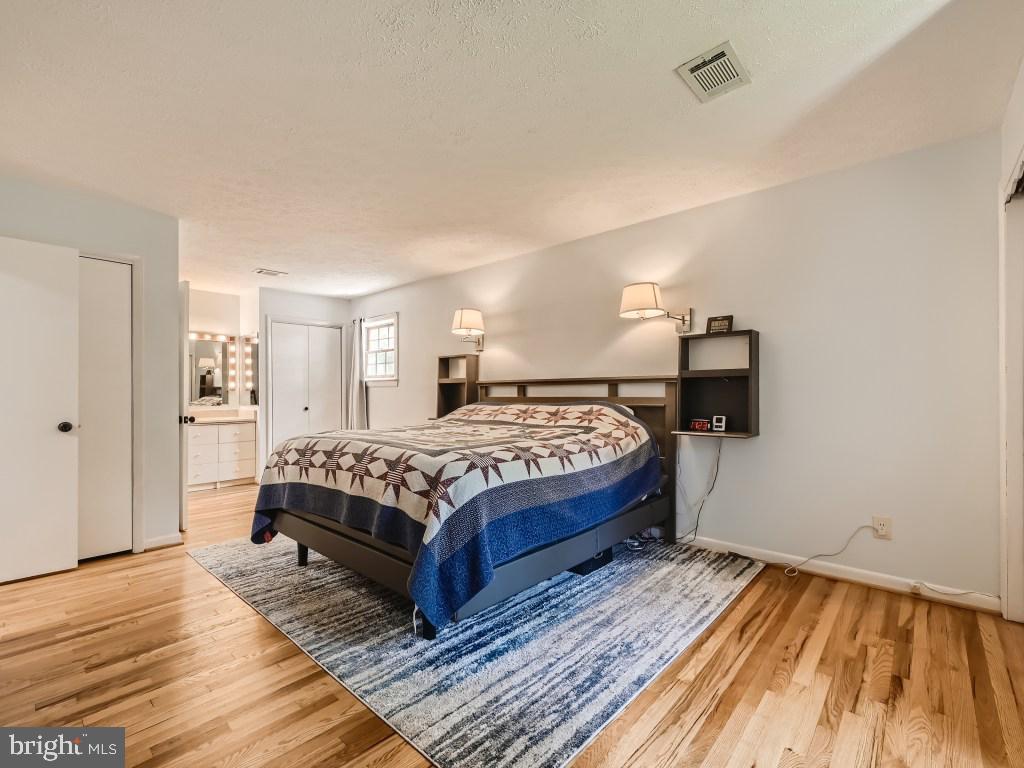 NORTH SHORE - Residential