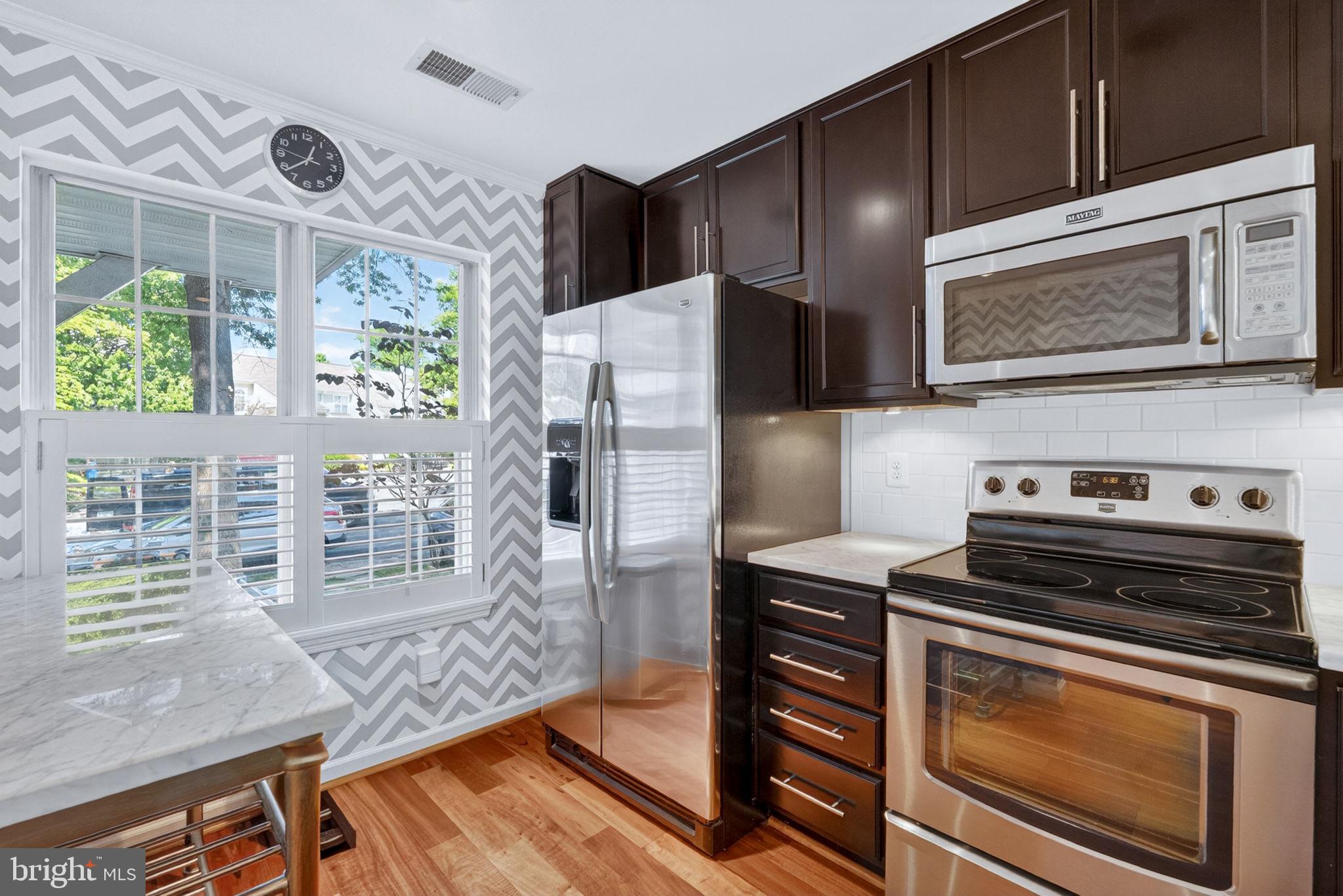 2974 YARLING COURT 2974