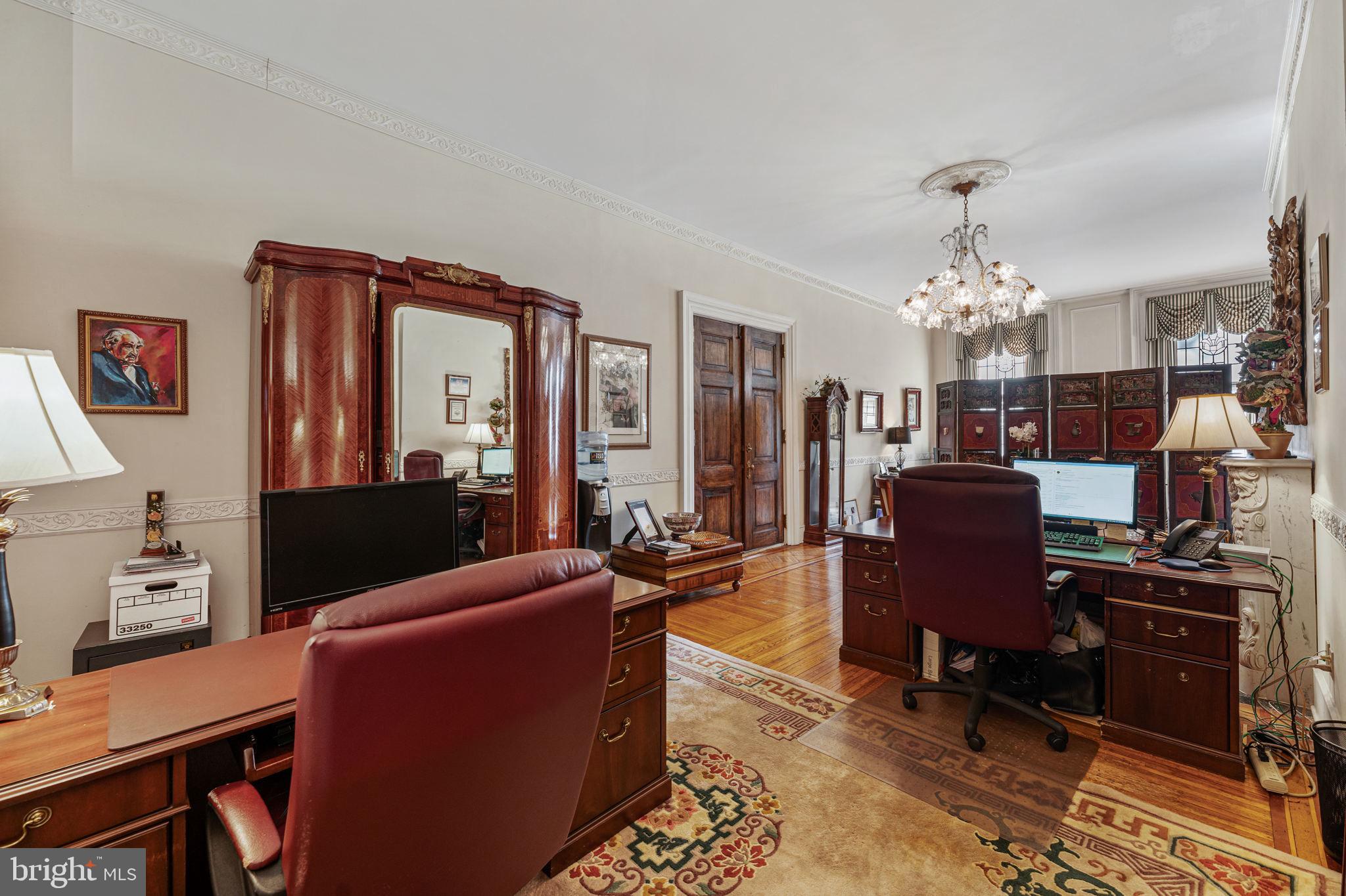 RITTENHOUSE SQUARE - Residential