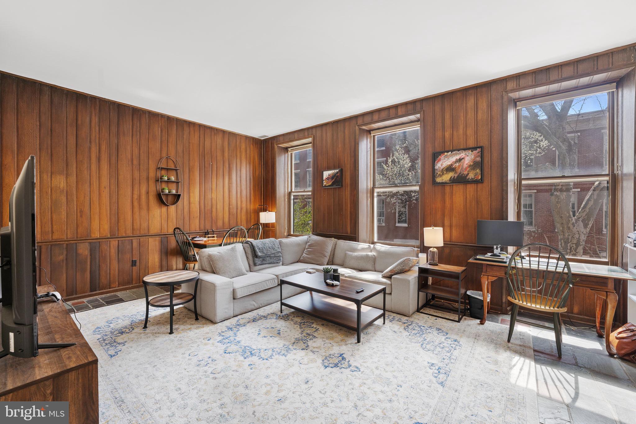 RITTENHOUSE SQUARE - Residential