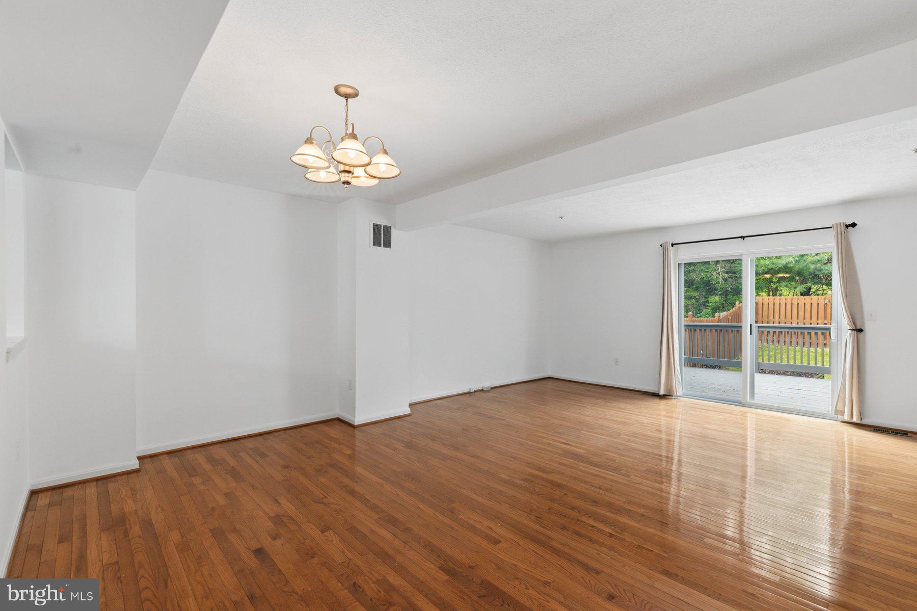 AVONDALE RUN - Residential