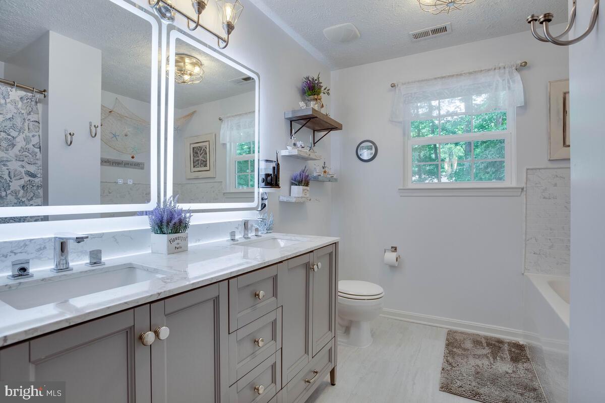 CHESAPEAKE RANCH ESTATES - Residential