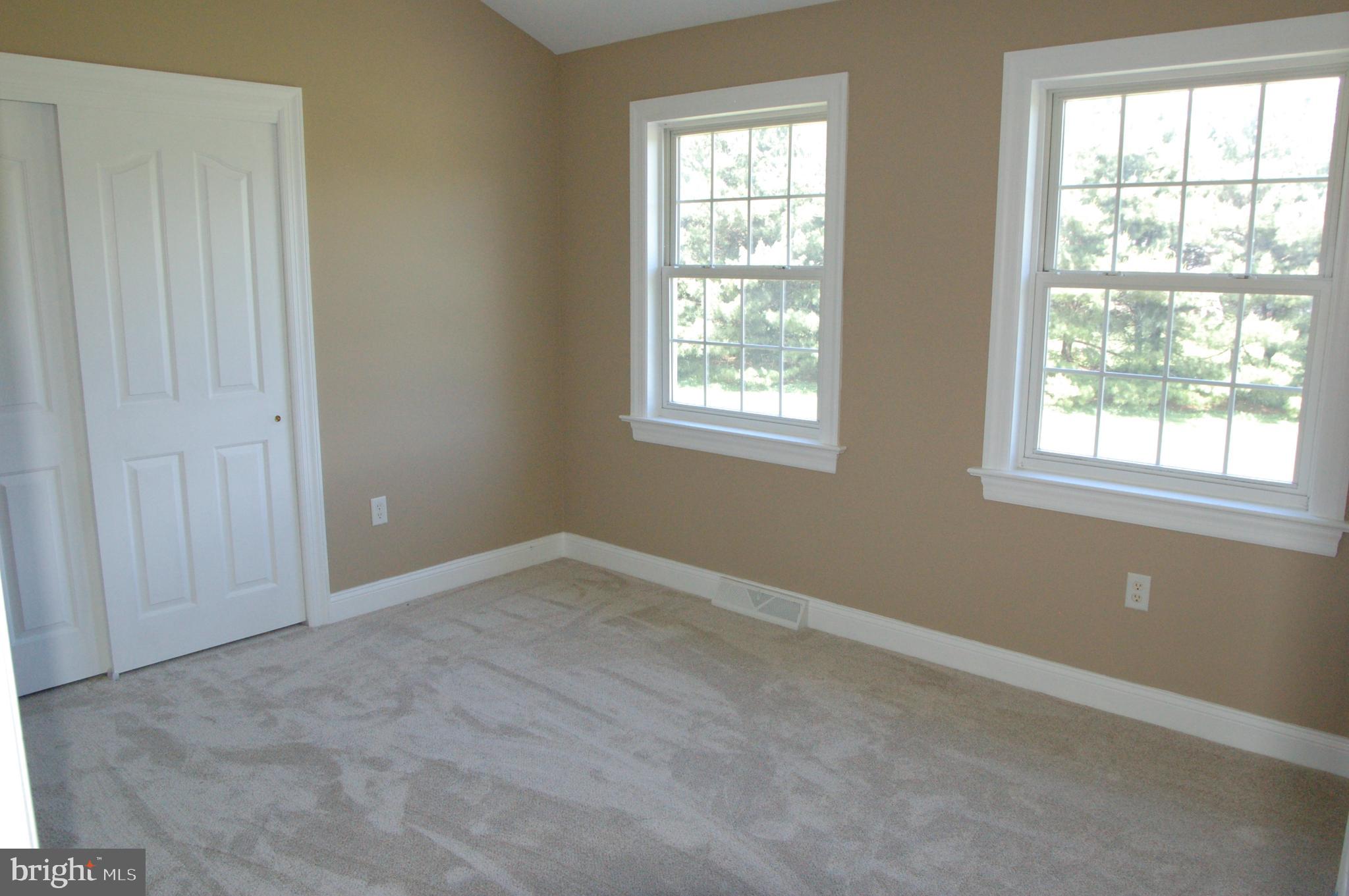 LONG LANE ACRES - Residential
