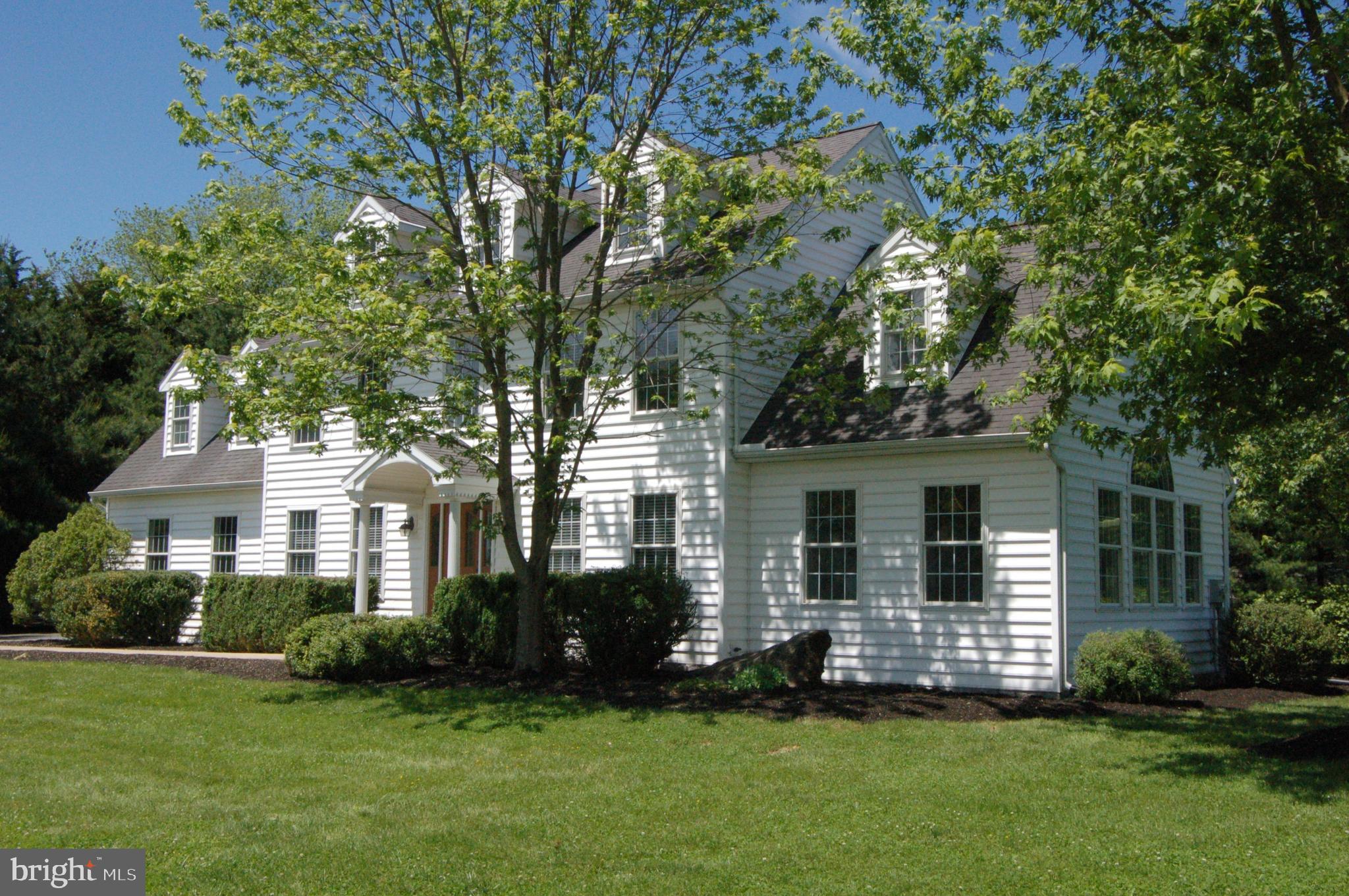 LONG LANE ACRES - Residential