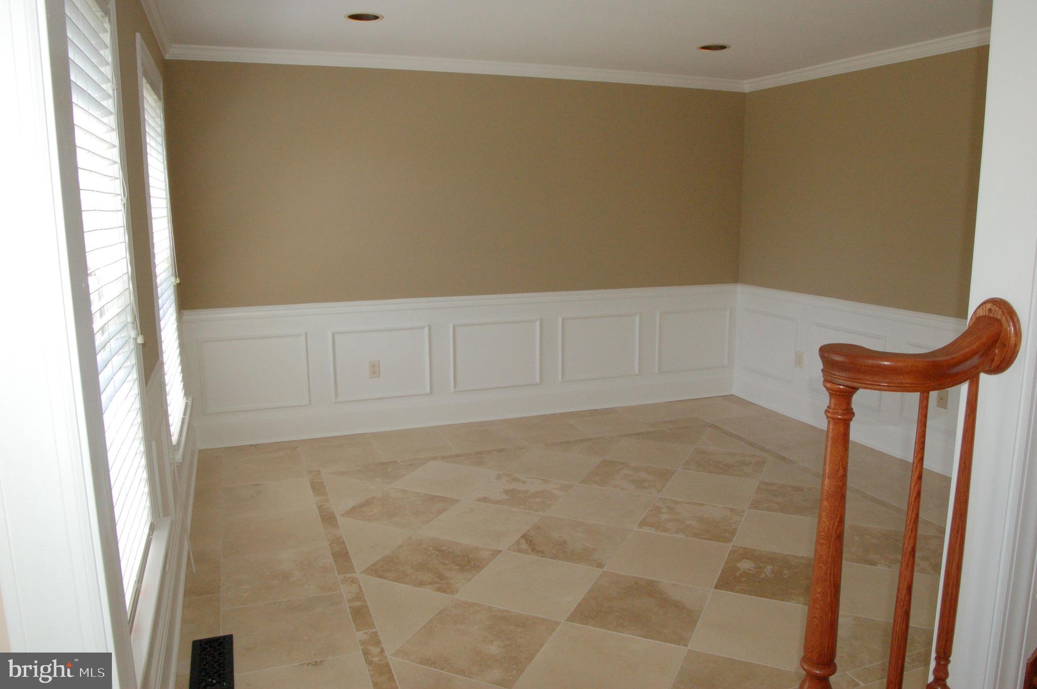 LONG LANE ACRES - Residential