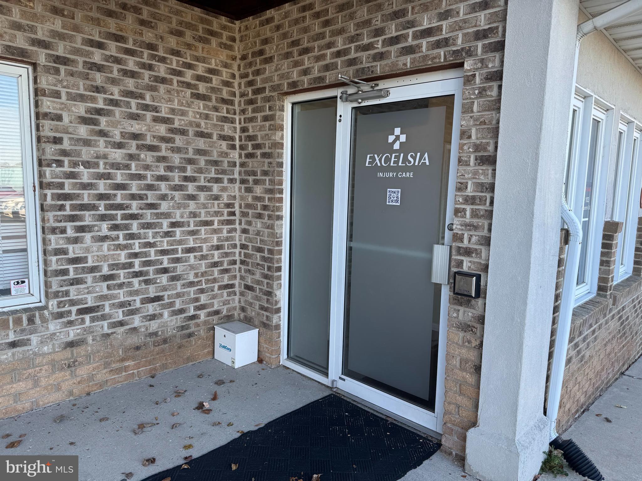 642 S QUEEN STREET 103