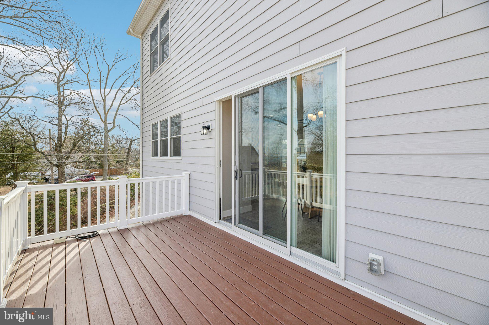 NORTH SELBY - Residential