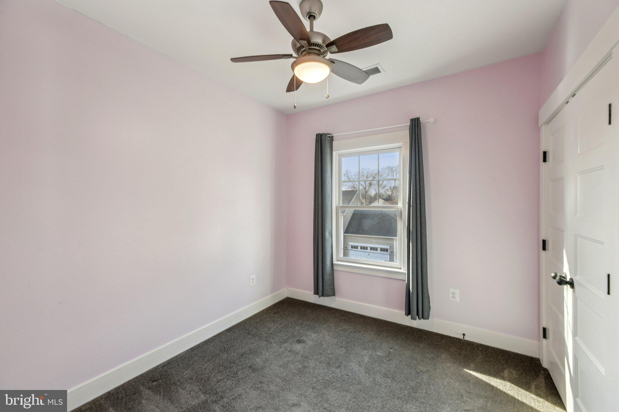 NORTH SELBY - Residential