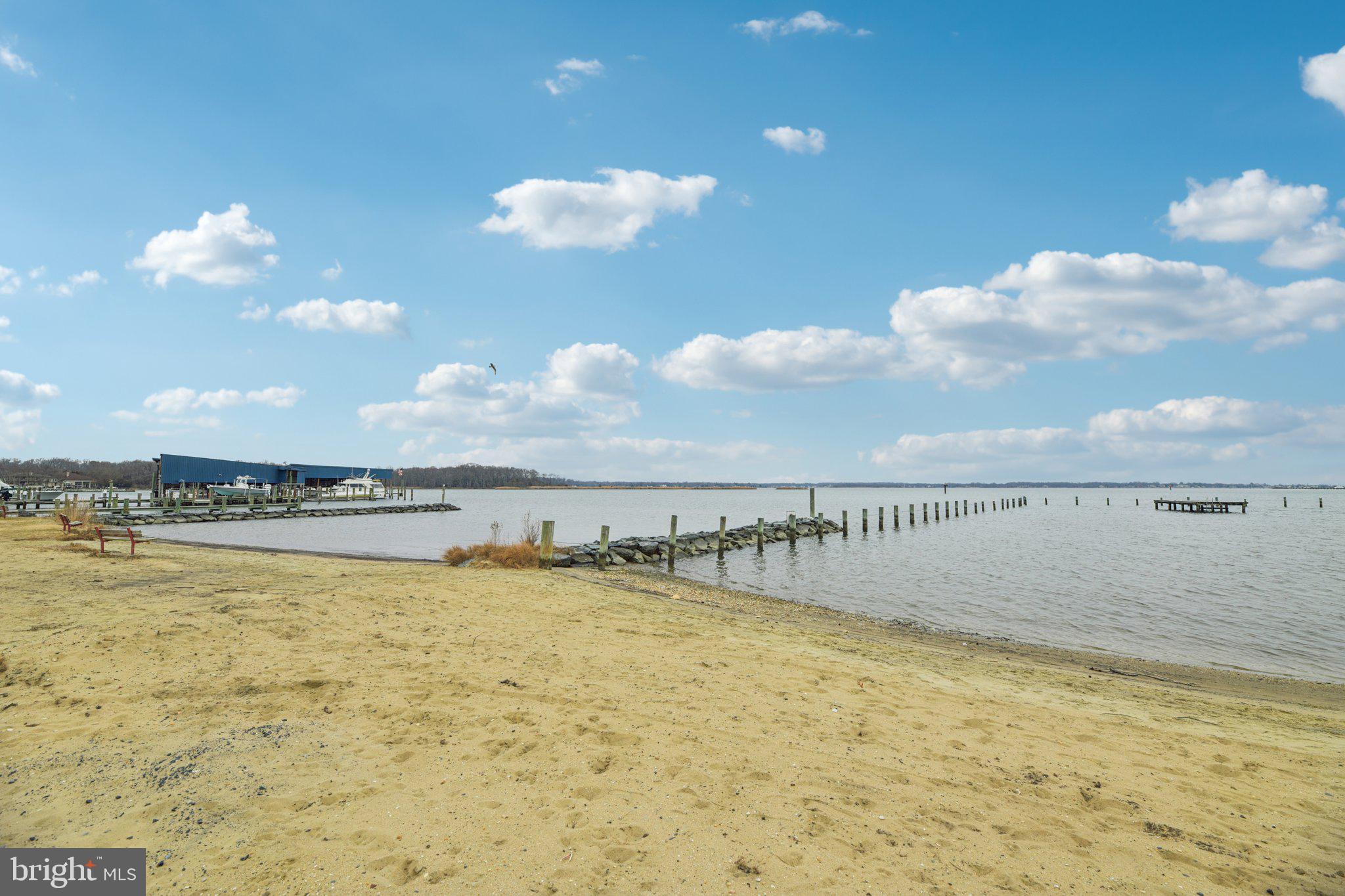 NORTH SELBY - Residential