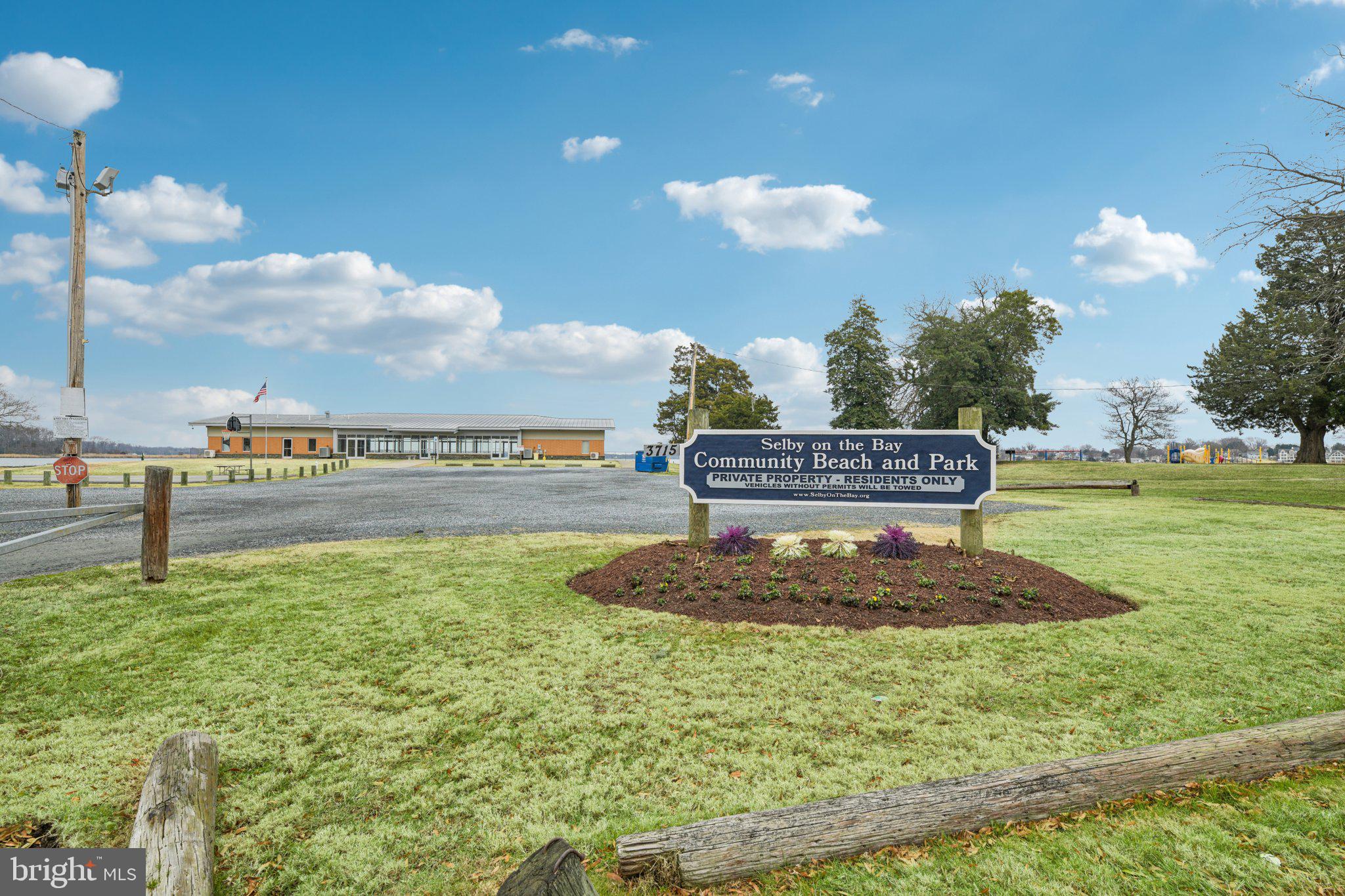 NORTH SELBY - Residential