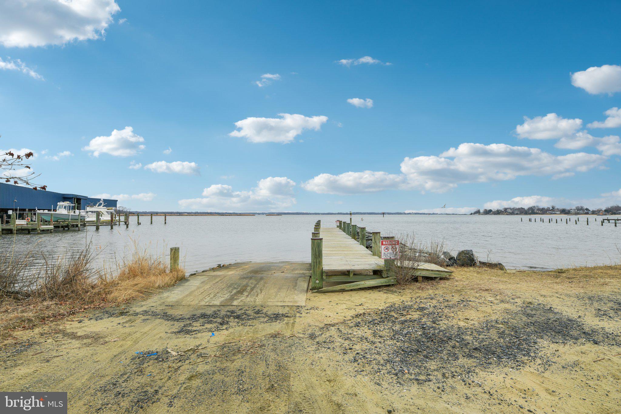 NORTH SELBY - Residential