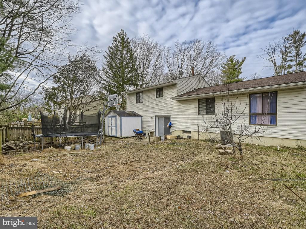 VILLAGE OF LONG REACH - Residential