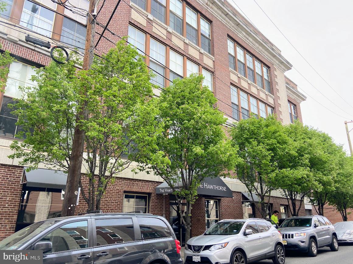 HAWTHORNE - Residential Lease