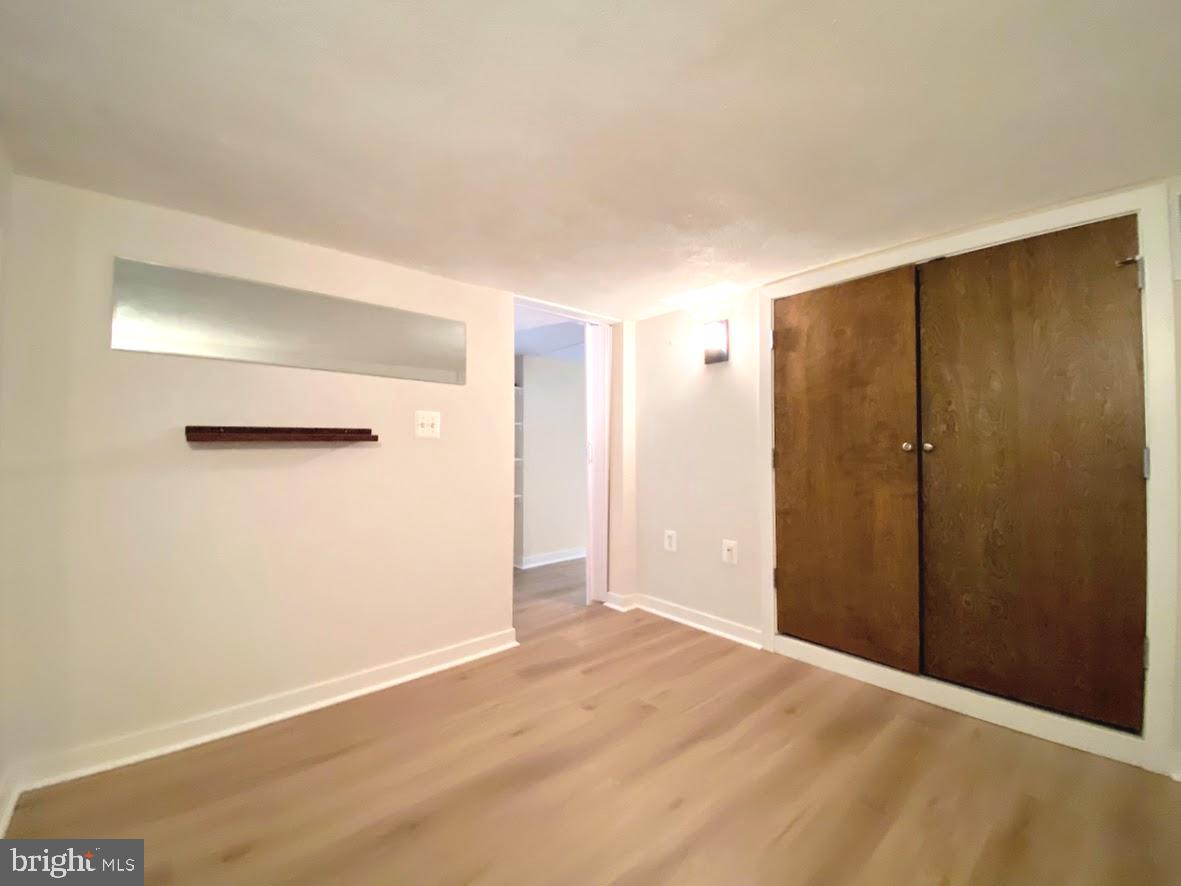 HAWTHORNE - Residential Lease