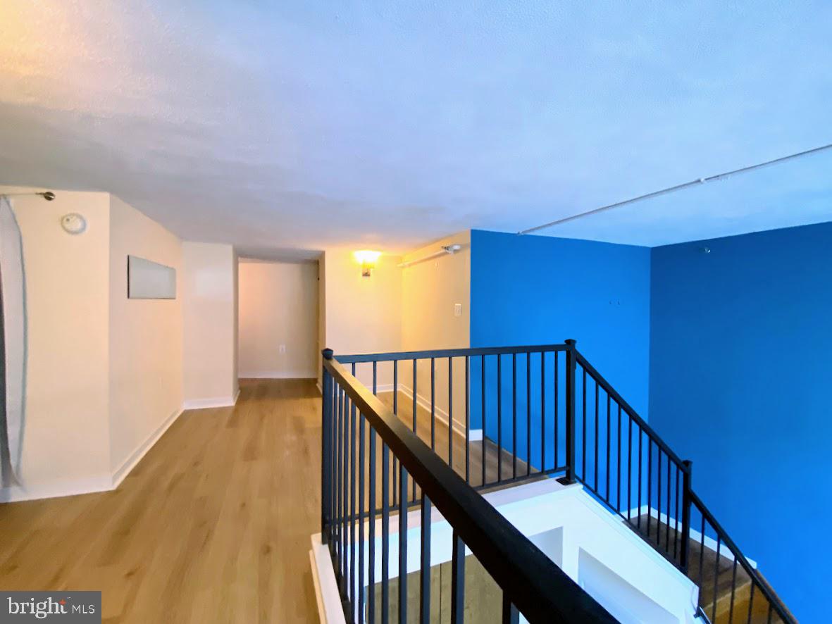 HAWTHORNE - Residential Lease