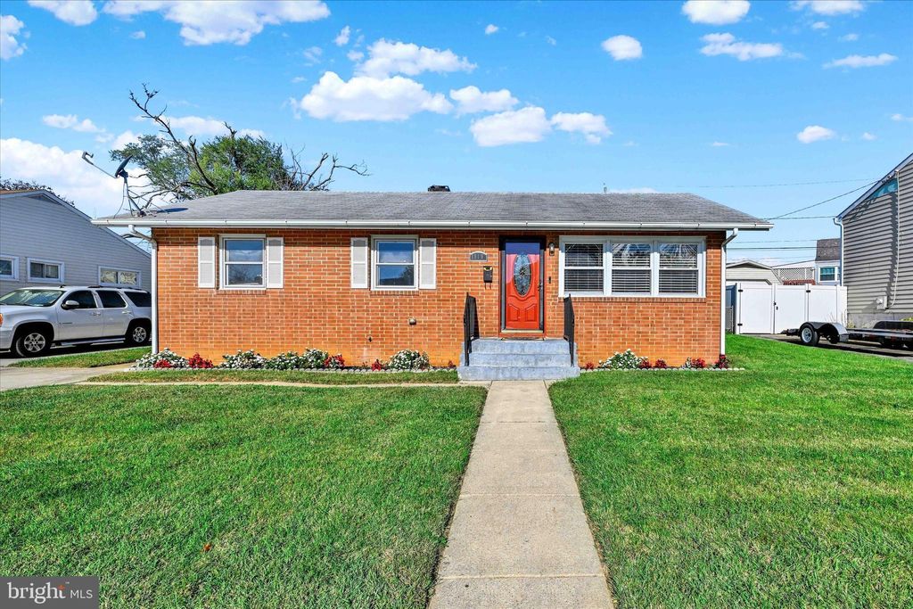 Photo of 1810 Wentworth Road, BALTIMORE, MD 21234 (MLS # MDBC2143116)