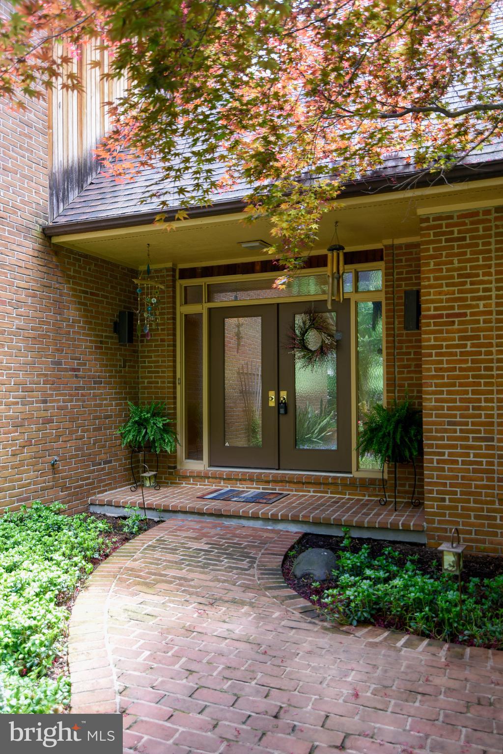 WAPLES MILL ESTATES - Residential