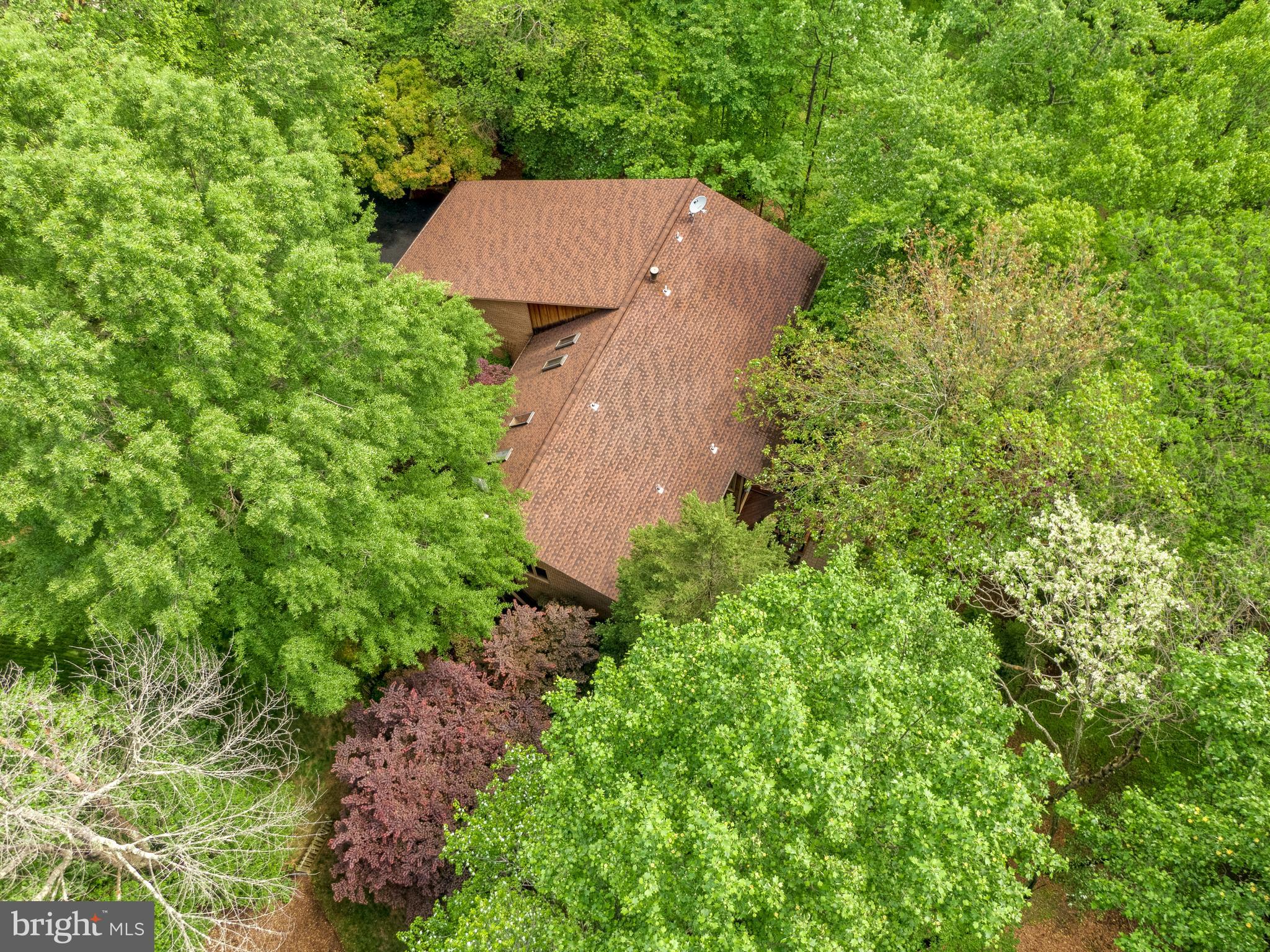 WAPLES MILL ESTATES - Residential