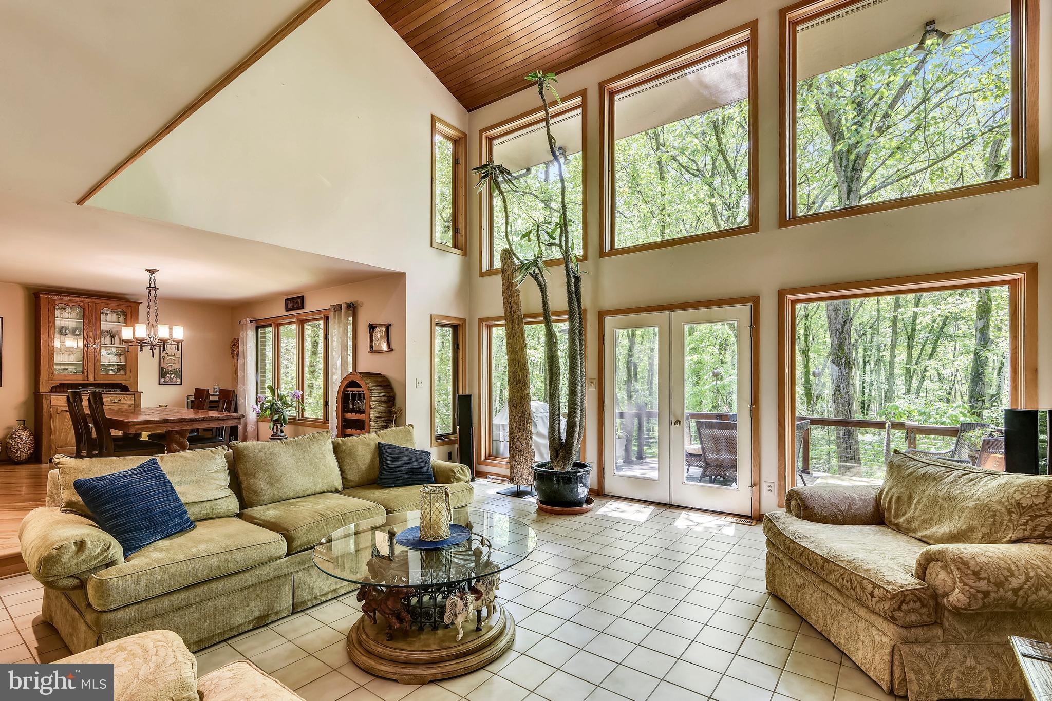 WAPLES MILL ESTATES - Residential