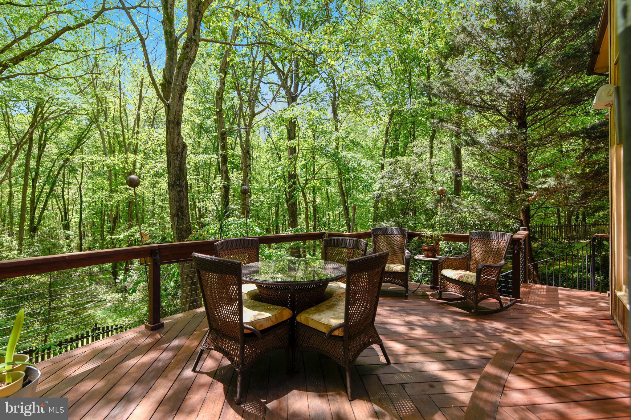 WAPLES MILL ESTATES - Residential